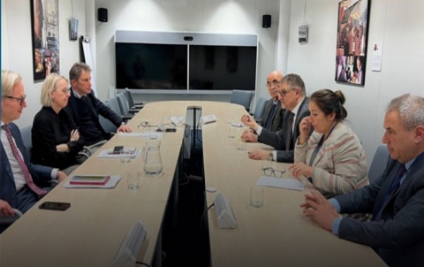 Desteya Danûnstandkar ya Sûrî ji bo piştevaniya xwendinê bangê li Ewropayê dike