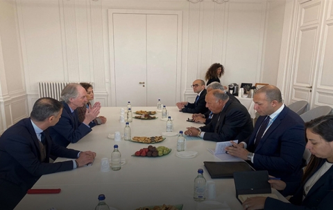 بیدرسن یناقش مع وزیر الخارجیة المصري وضع الأزمة السورية