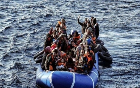 خفر السواحل التركي ينقذ 51 طالب لجوء أجبرتهم اليونان على العودة