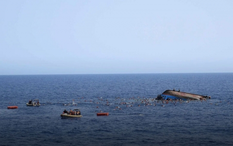 غرق قارب يحمل 18 سوريا قبالة السواحل الجزائرية