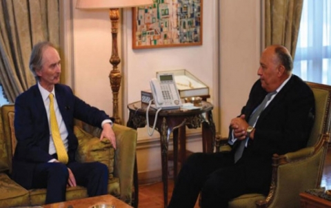 وزير الخارجية المصري يلتقي بيدرسون ويناقشان الوضع في سوريا