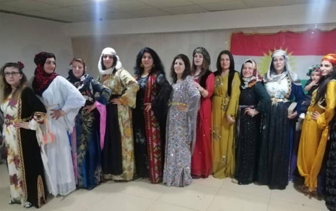 مكتب المرأة والطفولة في المجلس الوطني يحتفل بيوم الزي الكوردي في قامشلو 