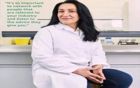 Li Berîtaniya Xanimeke Kurd hate xelatkirin