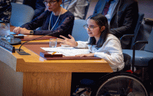 ابنة كوباني نوجين مصطفى تدعو المجتمع الدولي لحماية المعاقين أثناء الحروب