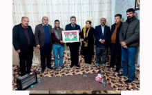 منظمة روژ لـPDK-S تزور عائلة شهيد من كوادر الحزب بدوميز